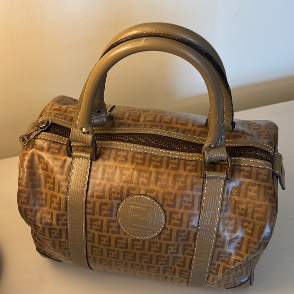 FENDI BOSTON - Picture 3 of 17
